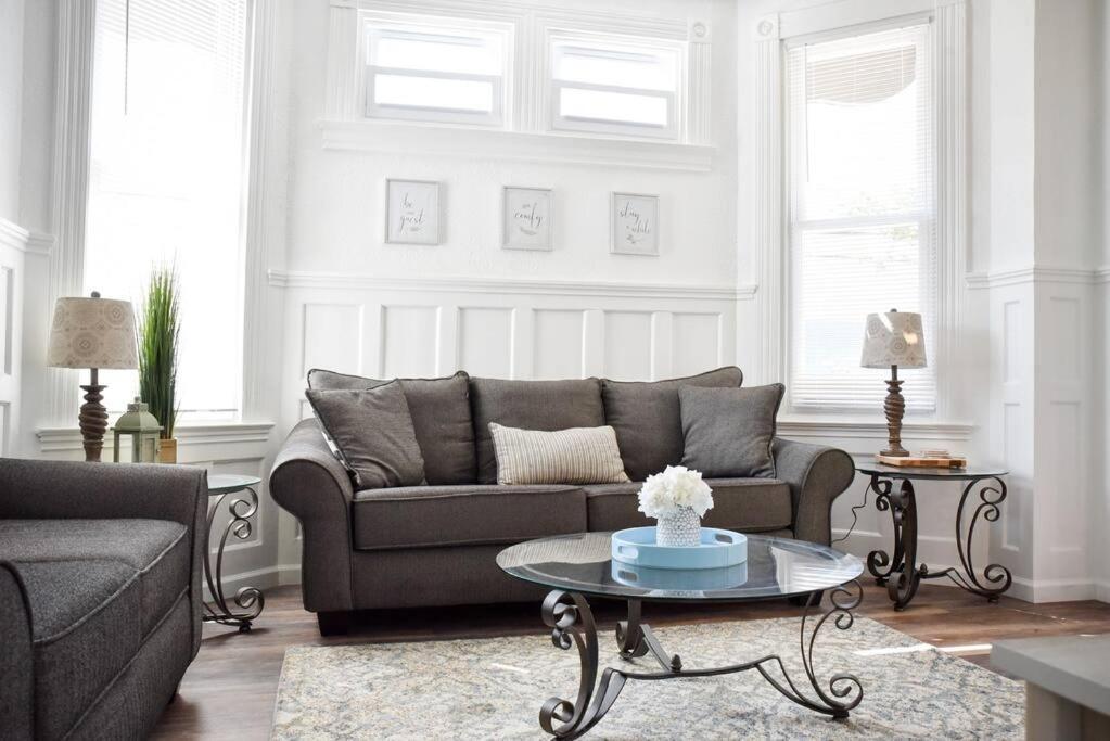 Perfect Pittsburgh Home Close To City & Airport Екстериор снимка